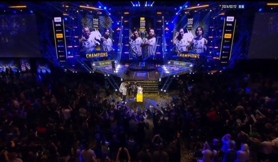 WE官方：与Zoom正式解约，恢复自由人身份