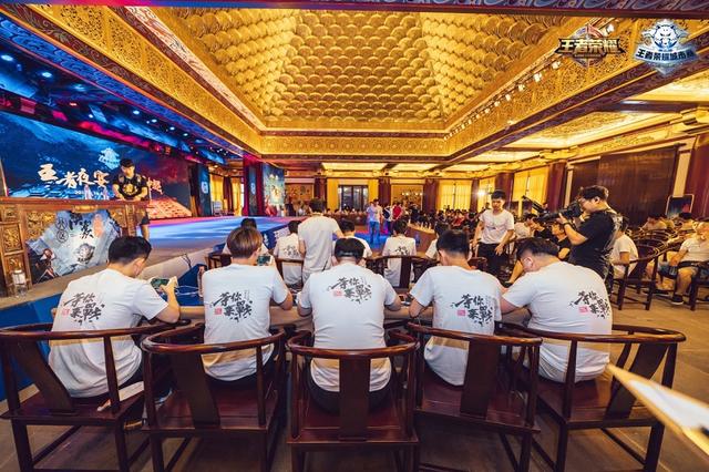 TTG让二追三XYG，九尾意外上热搜，你觉得TTG舍得下九尾吗？